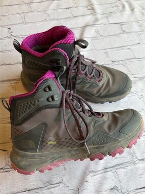 The North Face Hiking Boots Women's 8 Eu 39 Gorpcore Outdoor Vibram Gortex